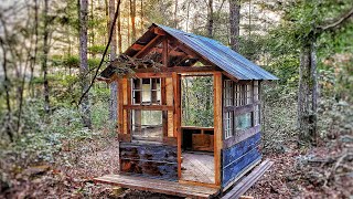 FREE  Windows and Pallet Wood Off Grid Cabin Build