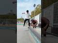 少年がいなければノーズスライドを着地させる事はできなかっただろう。ありがとう少年。#skateboarding #skatelife #skateboard #skateboardingisfun