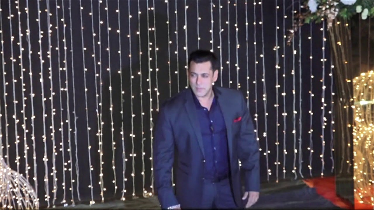 Salman Khan MACHO ENTRY At Priyanka Chopra & Nick Jonas WEDDING Reception In Mumbai camera iphone 8 plus apk