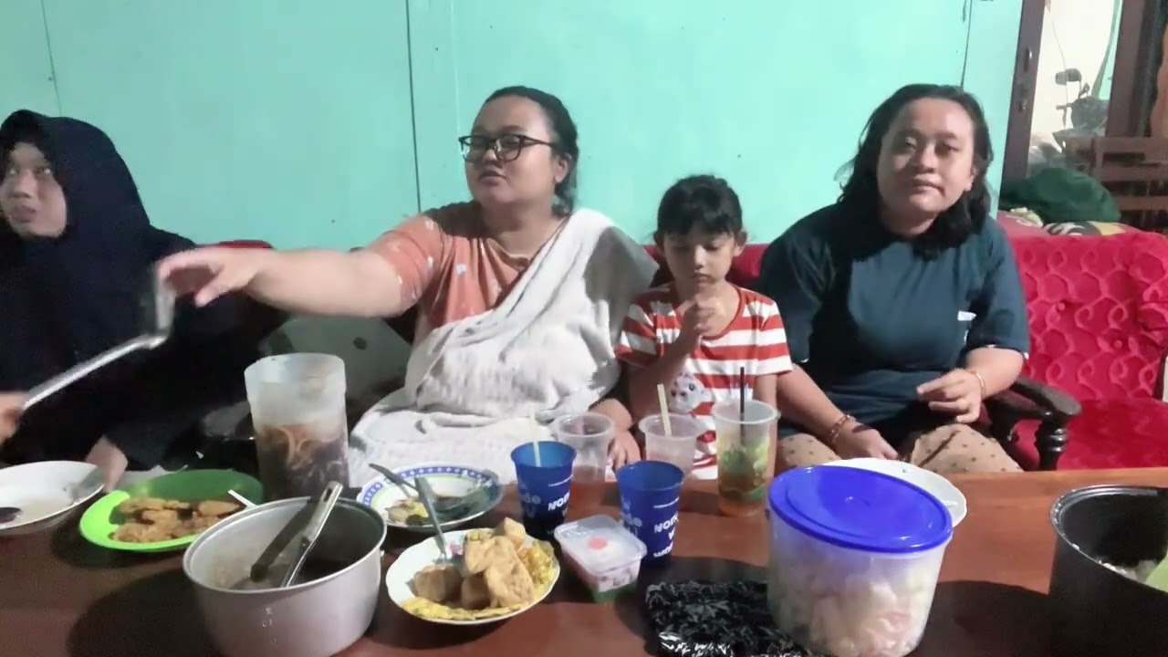 SAAT NYA BERBUKA PUASA 🙏🏻 IYA TERNYATA LUWEH NYECET SEKO REVA BANGETEN TENAN ❗️🫵🏻😭