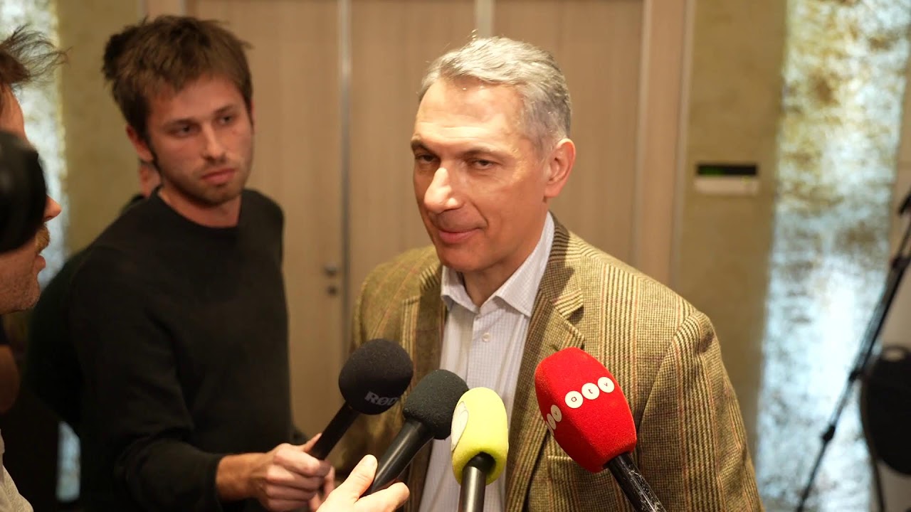 Sajtószkander Siófokon