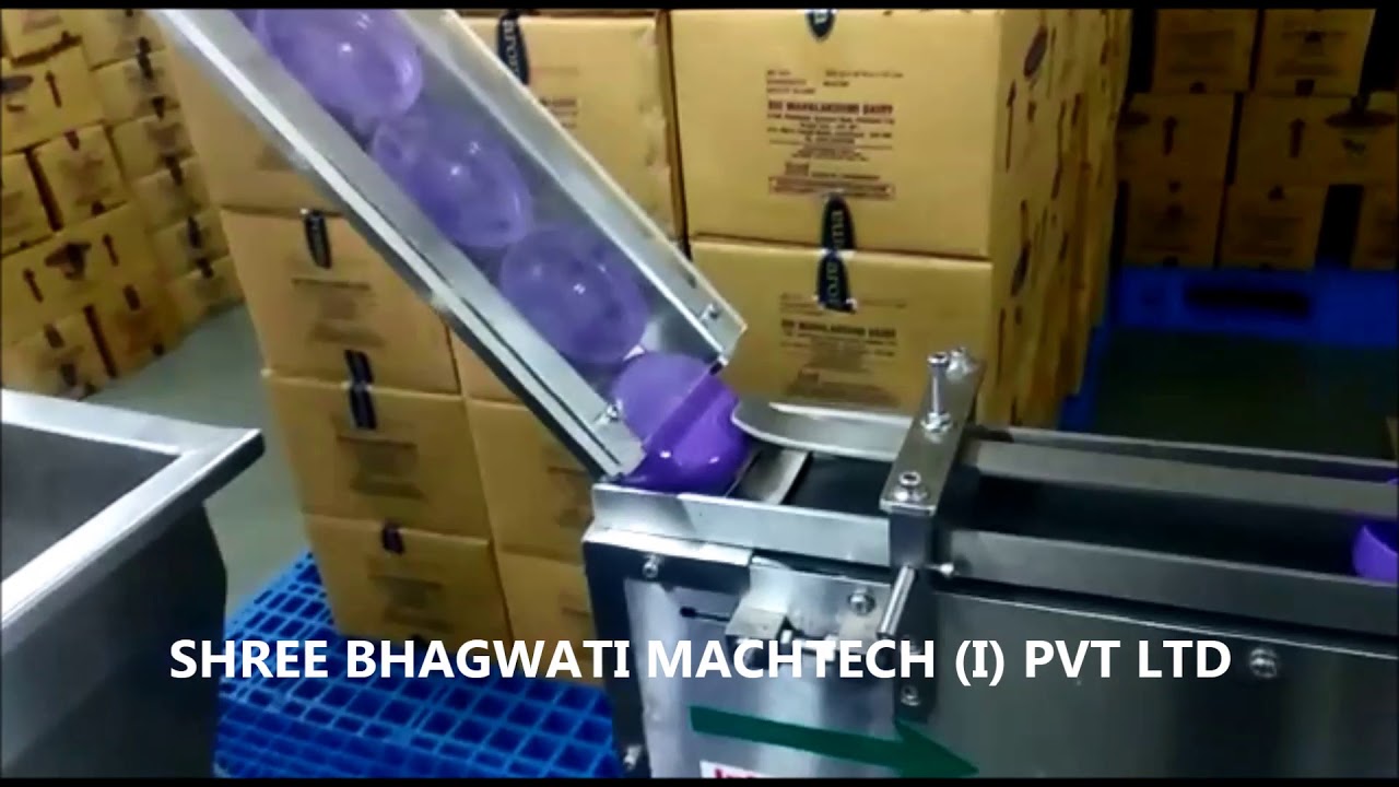 Wide Mouth Cap Wad Inserting Machine with cap elevator