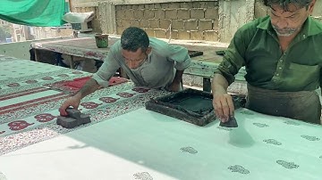 Block printing made simple! 🌿🖌️ #DIYPrinting #CraftingFun #HandmadeArt #BeginnerTutorial