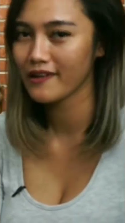 jess amelia bibir