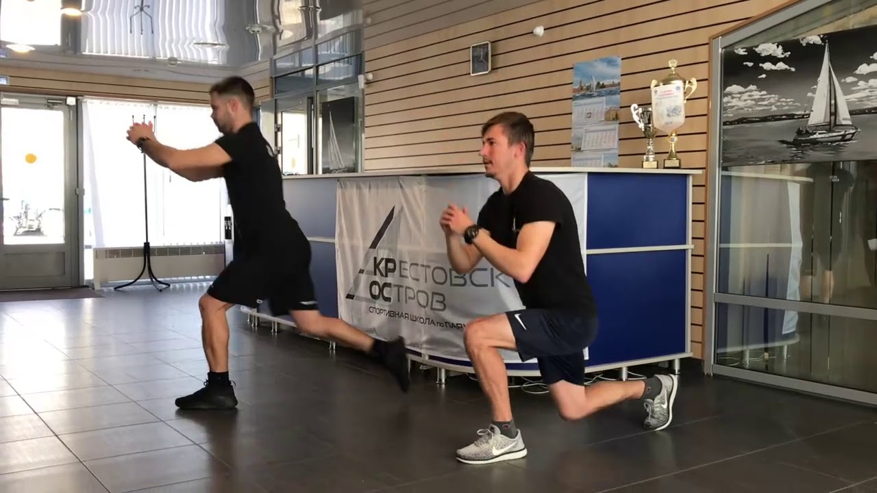 Прыжки со сменой ног