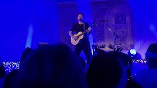 Ed Sheeran - Give Me Love (Christmas gig, Live at St. John At Hackney Church)