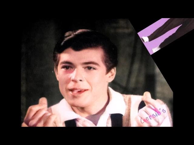 Oscar Madrigal . Amame solamente - YouTube