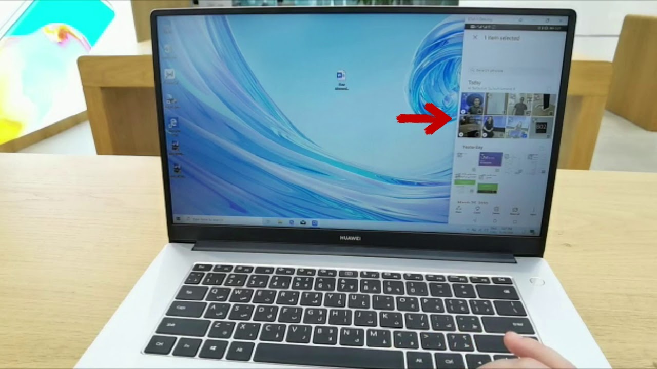 Huawei Matebook 13 - Learn about Huawei Share! - YouTube