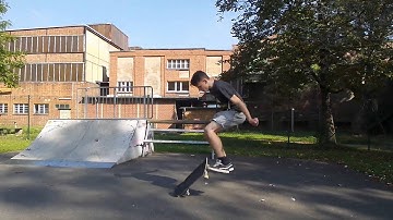 Trick Challenge 360 Inward Heelflip
