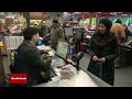 Diese NRW-Städte lehnen die Bezahlkarte für Flüchtlinge ab | WDR Aktuelle Stunde