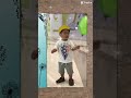 Những Bước Chân Đầu Tiên