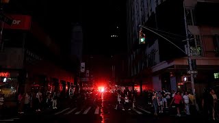 NYC Blackout: Manhole Fire Knocks Out Power for More than 45K in Manhattan | NBC New York