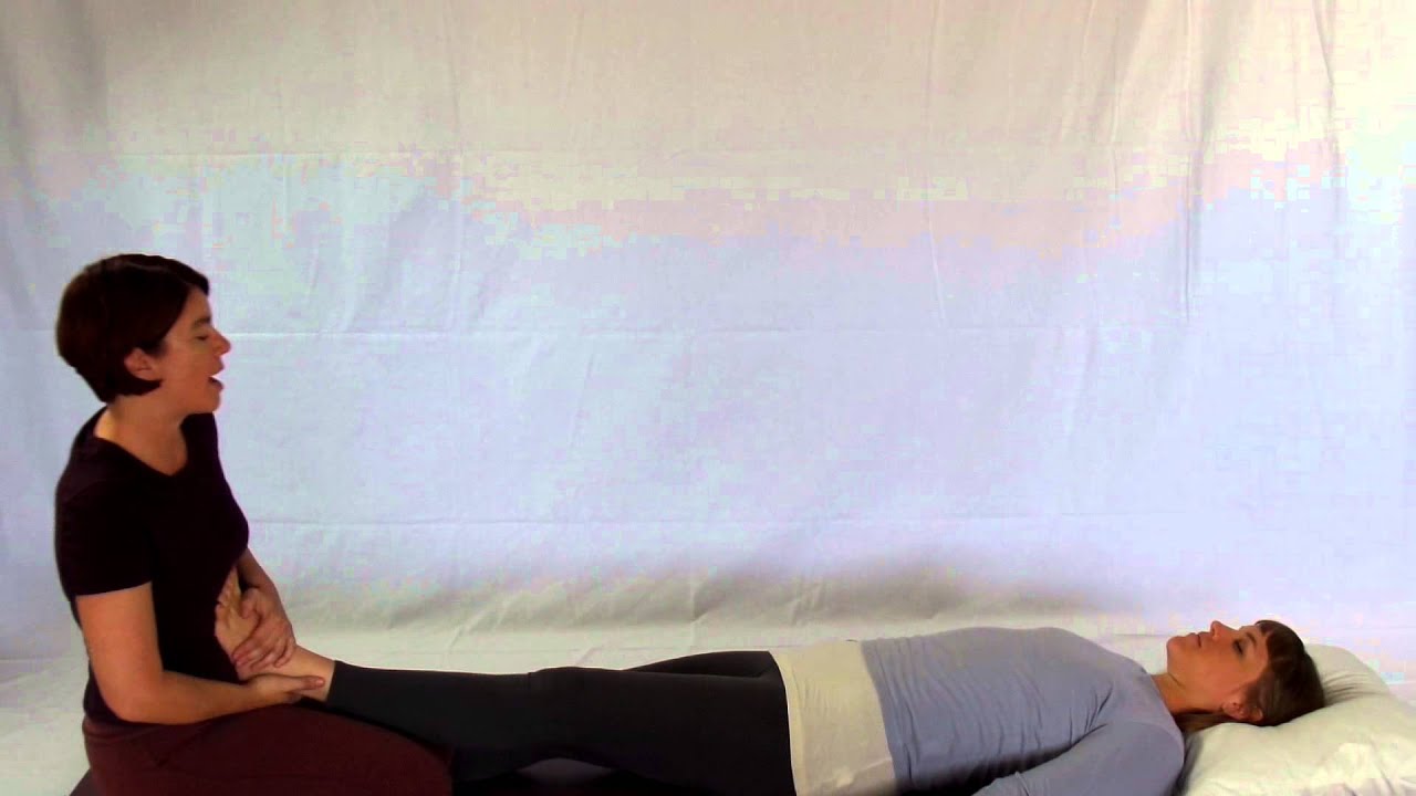 Sole to Belly Hip Rotations - Thai Yoga Massage for Low Back - YouTube
