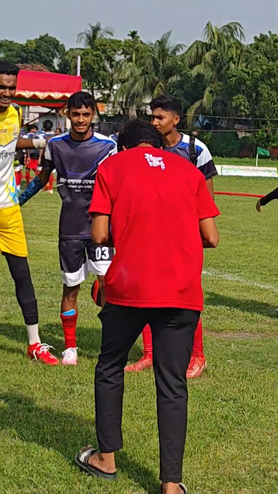 ফুটবল খেলার সুন্দর পরিবেশ। #vairalshort #kinjirkelafootball #americanfootball