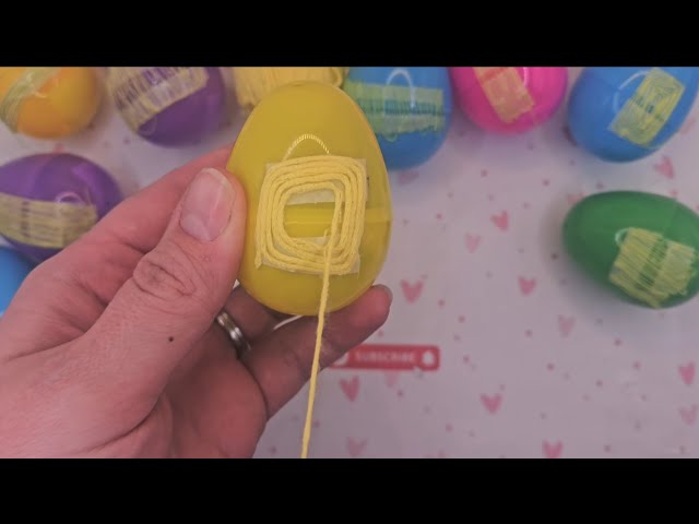 Mystery egg opening ASMR suprise doodle pulling. So satisfying!