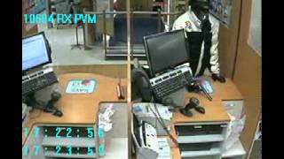 Sheriff deputies searching for Vail armed robbery suspect