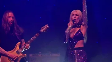 Ava Max - Kings & Queens (Live in Oslo 10.05.2023) On Tour (Finally)