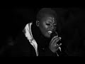 Amanda Black mnyama acoustic set 3