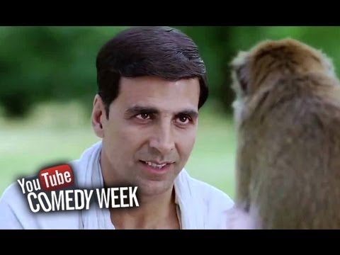 Akshay Kumar slapped by a Monkey - Comedy Sequence - Housefull