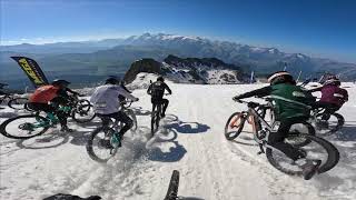 Battle for the top 10 MEGAVALANCHE 2023 after a bad start on the glacier screenshot 3