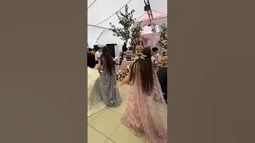 شوفوا معي هذا العرسان جاو يزوروا السيد بغاو يدو الباروك المغرب اكسبلور اعراس 