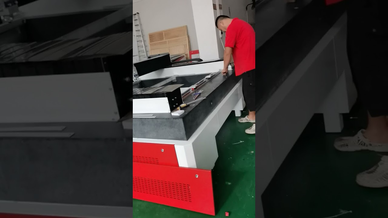 Ready for shipment  FY1315 Metal sheet precision fiber laser cutting machine