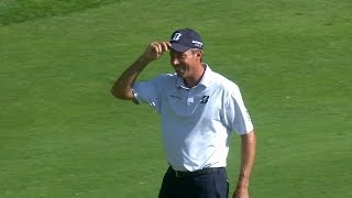 Matt Kuchar's 54-foot eagle putt excites the crowd at Travelers