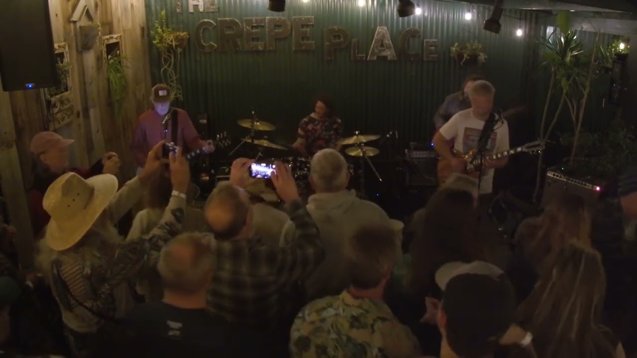 2026-02-01 Hartle Gold Band SET2 at Crepe Place, Santa Cruz CA