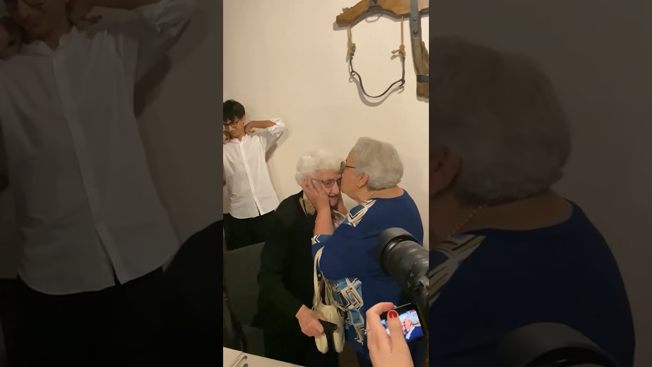Grandma has heartwarming reunion with 99-year-old sister after 9 years apart 🥹❤️