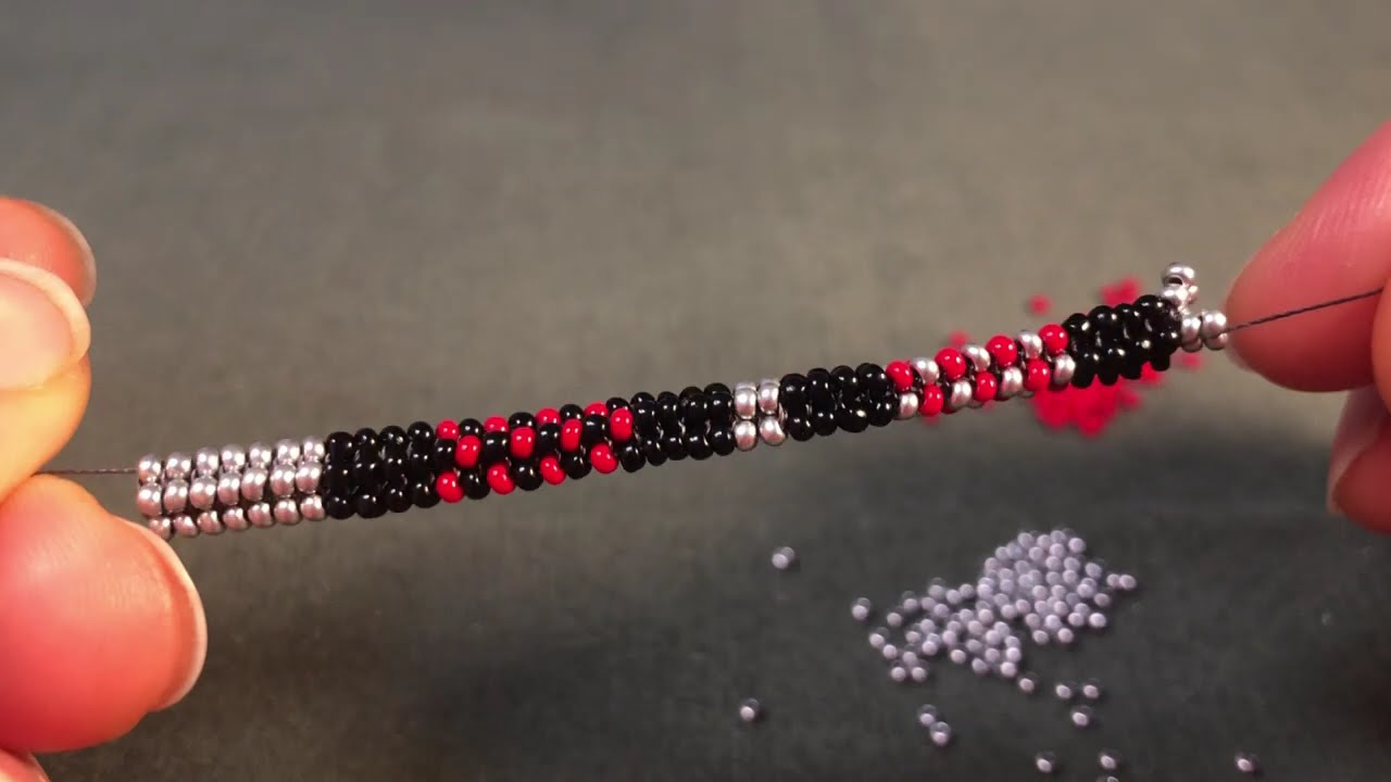 Браслет в технике «Херрингбон» 🧶 | Плетение елочкой из бисера: Мастер-класс