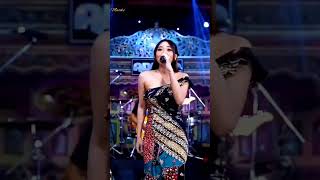 Runtah  Difarina Indra Adella
