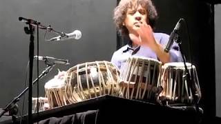 a very nice performance by zakir hussain