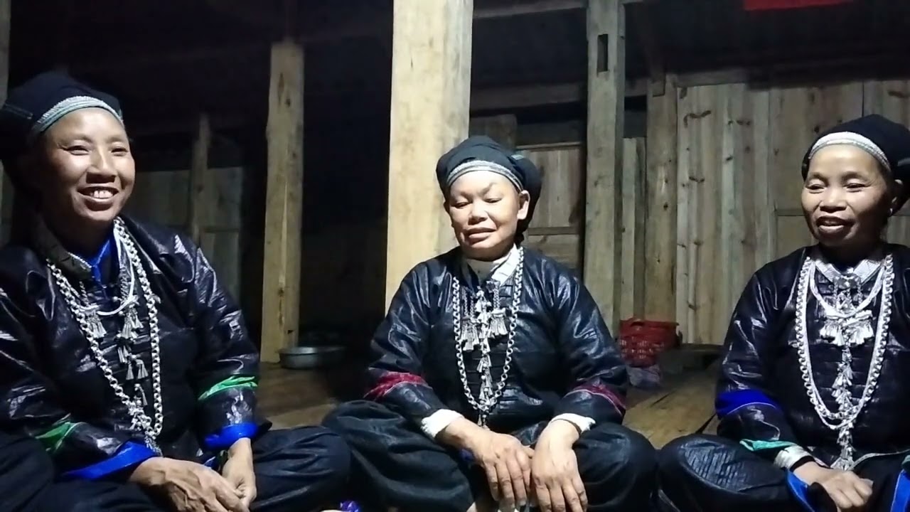 hátnùng ỉnh vtứi vmínhát giao liu ở sán xà hò
