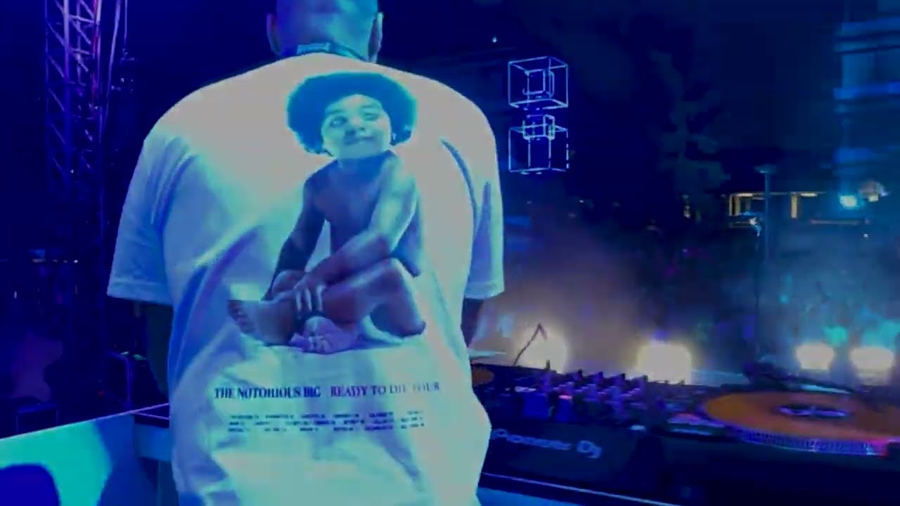 DJ SQ | Festival - YouTube