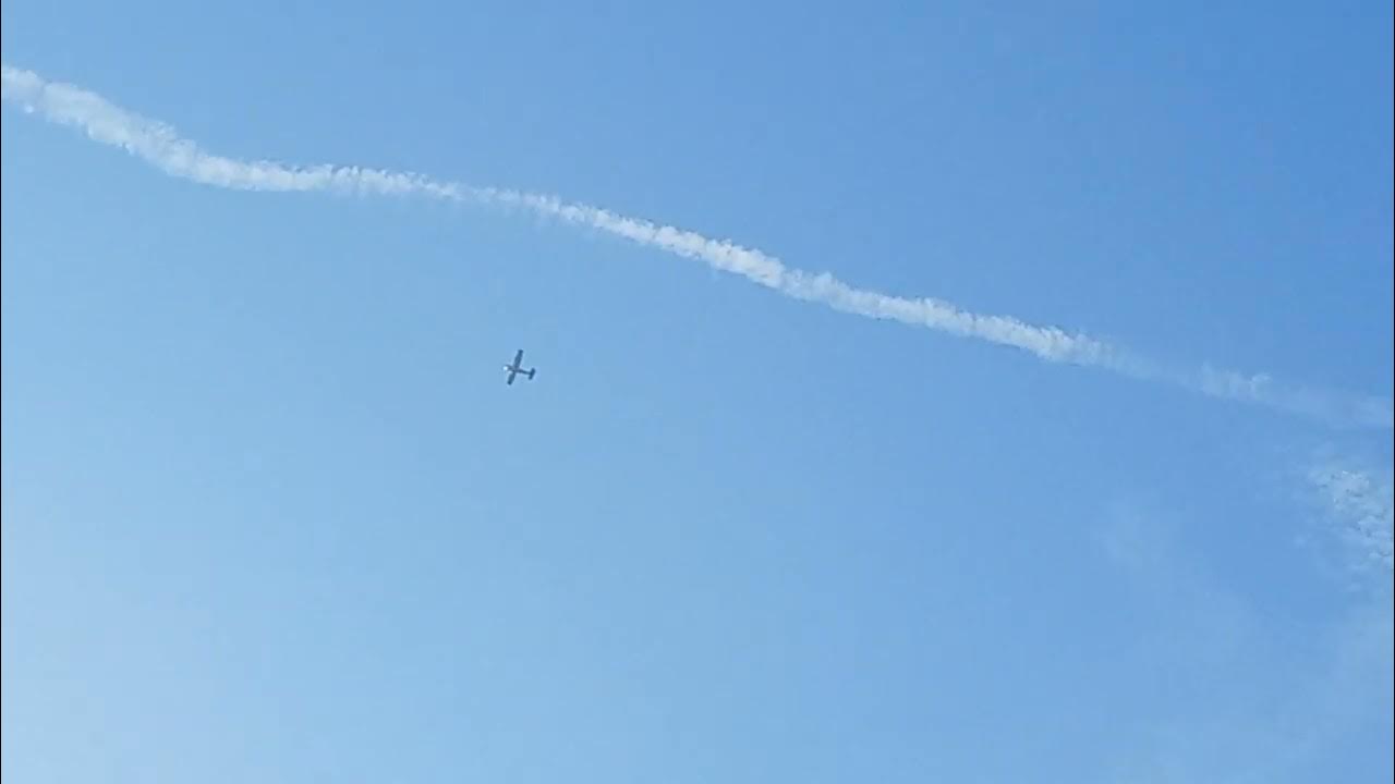 a-plane-flying-over-my-house-youtube