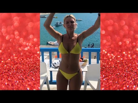 Sofia Zamolo Dancing in Bikini