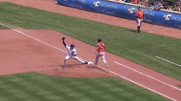 HOU@CHC: Carter crosses the plate on Castro