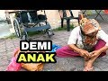 IBU YANG TERUS BERJUANG DEMI ANAK-ANAK