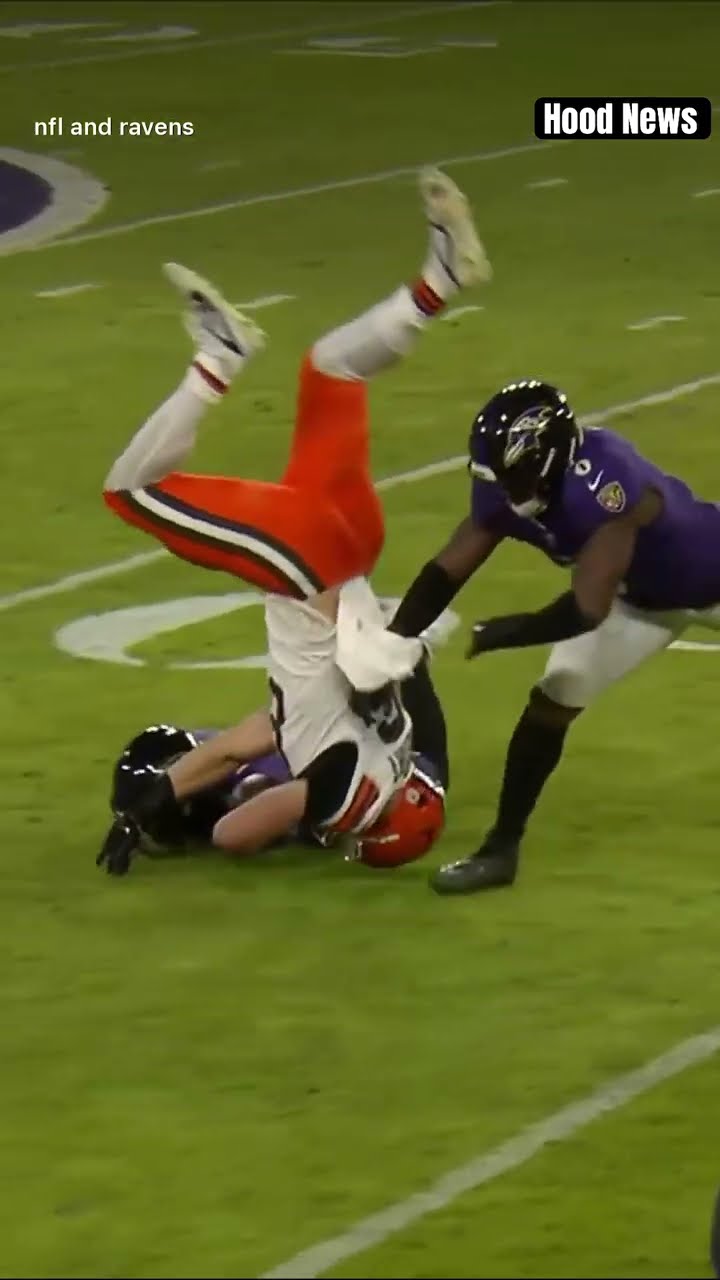 Hit to the legs #hoodnews #marlonhumphrey #ravens #football #NFL #sports #shortvideo #omg #how #wow