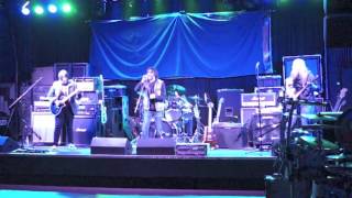 Mad World  Fade Resort