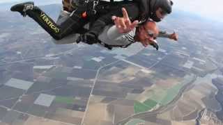 Skydiving from 18000ft, California. Just shut up and jump !