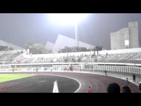 แฟนบอลตีกันเกมส์บางกอกพบศรีราชา