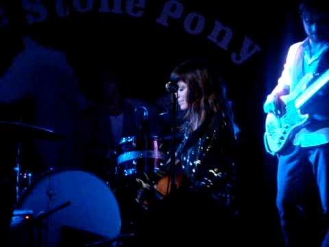 Nicole Atkins - Hotel Plaster - live at Stone Pony...