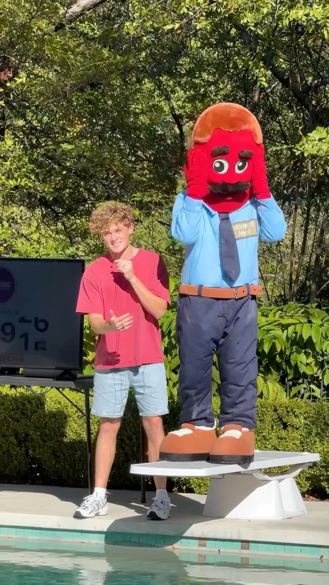 JOYRIDE JERRY IS FREAKING OUT ?️