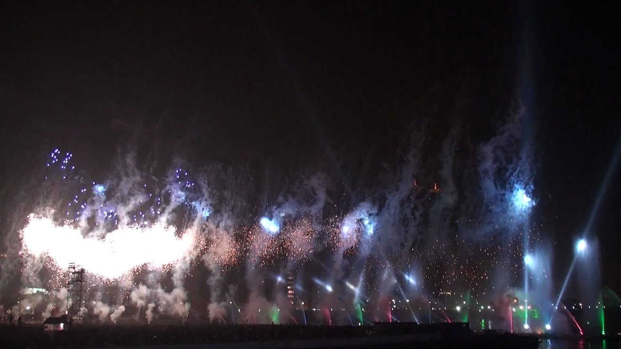 2011 高雄燈會藝術節 環港煙火秀及兔子圖案煙火 (高畫質完整收錄 10) 活動 今年讓我們繼續相愛吧