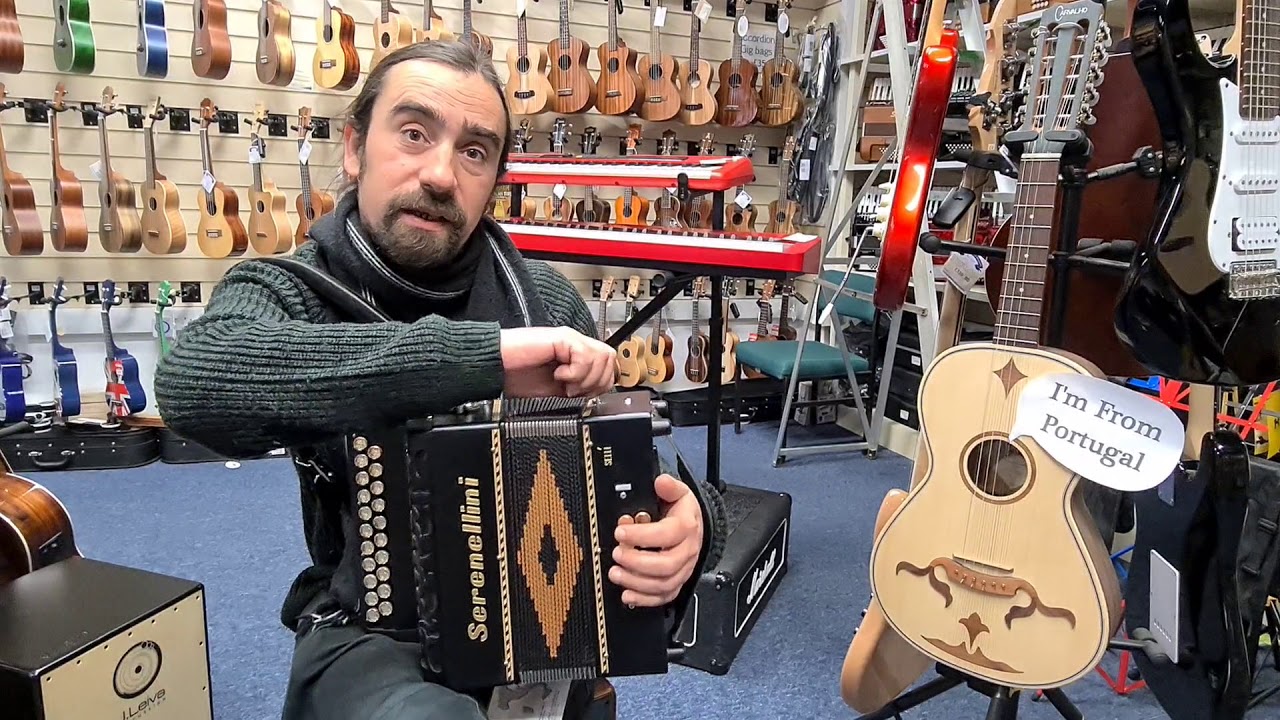 Ricardo playing a Serenellini Selli D/G Melodeon @ Hobgoblin Music Birmingham