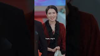 Cinderella jadi bodyguard CEO dengan tinjunya... Tak disangka, CEO terus menciumnya karena cinta.