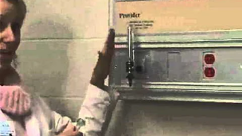 Oxygen Therapy Skills Demonstration (1 of 2)