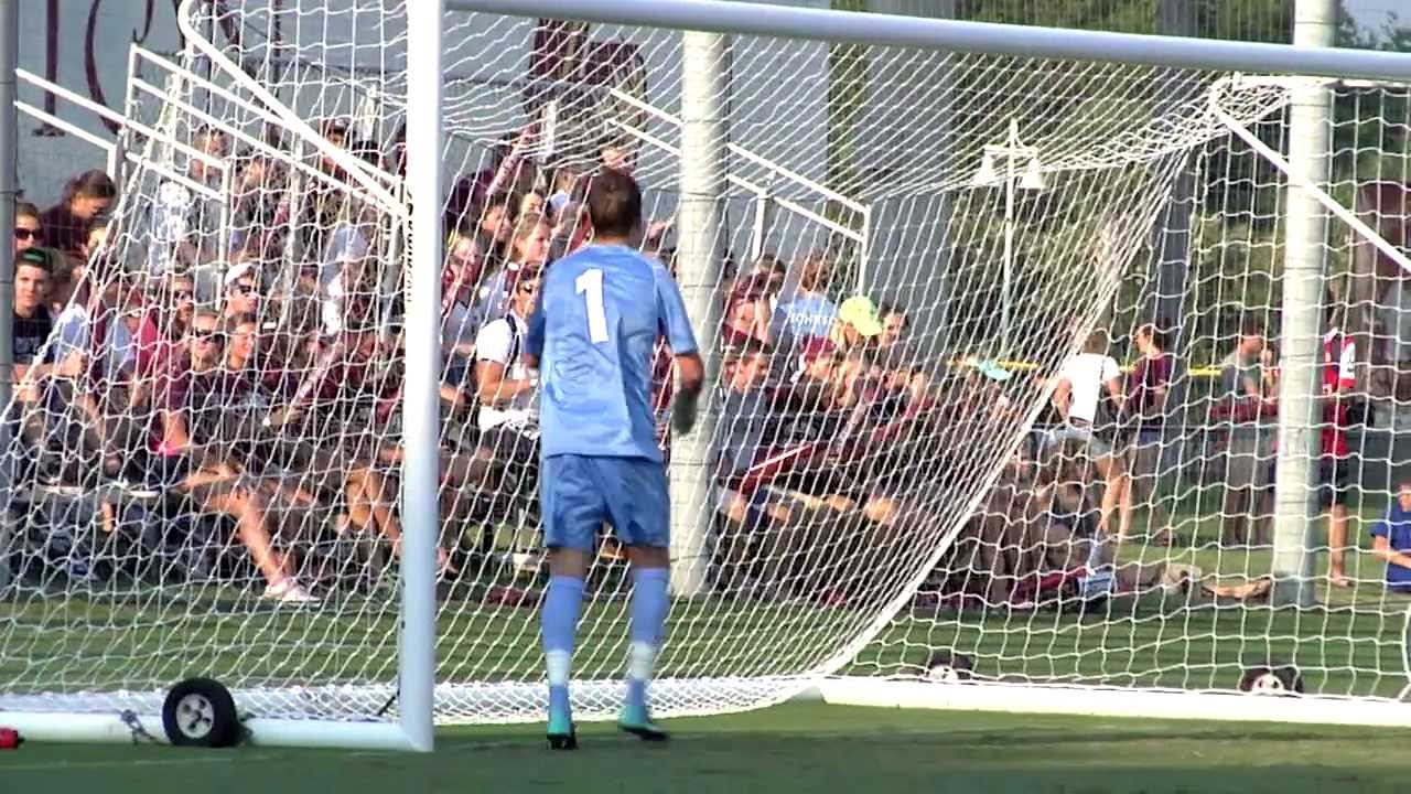College Of Charleston Soccer Cougar Soccer Goalkeeper Plays To Win college-of-charleston-soccer-cougar-soccer-goalkeeper-plays-to-win
