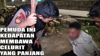Pemuda Ini Mencoba Membuang Barang Bukti Untuk Tawuran Di Jakarta Pusat - 86
